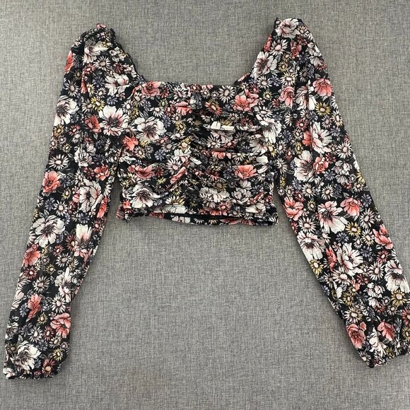 NEW! Forever 21 Ruched  Cropped Top Long Sleeve Puffy Sleeves Small Floral Black - Picture 12 of 14